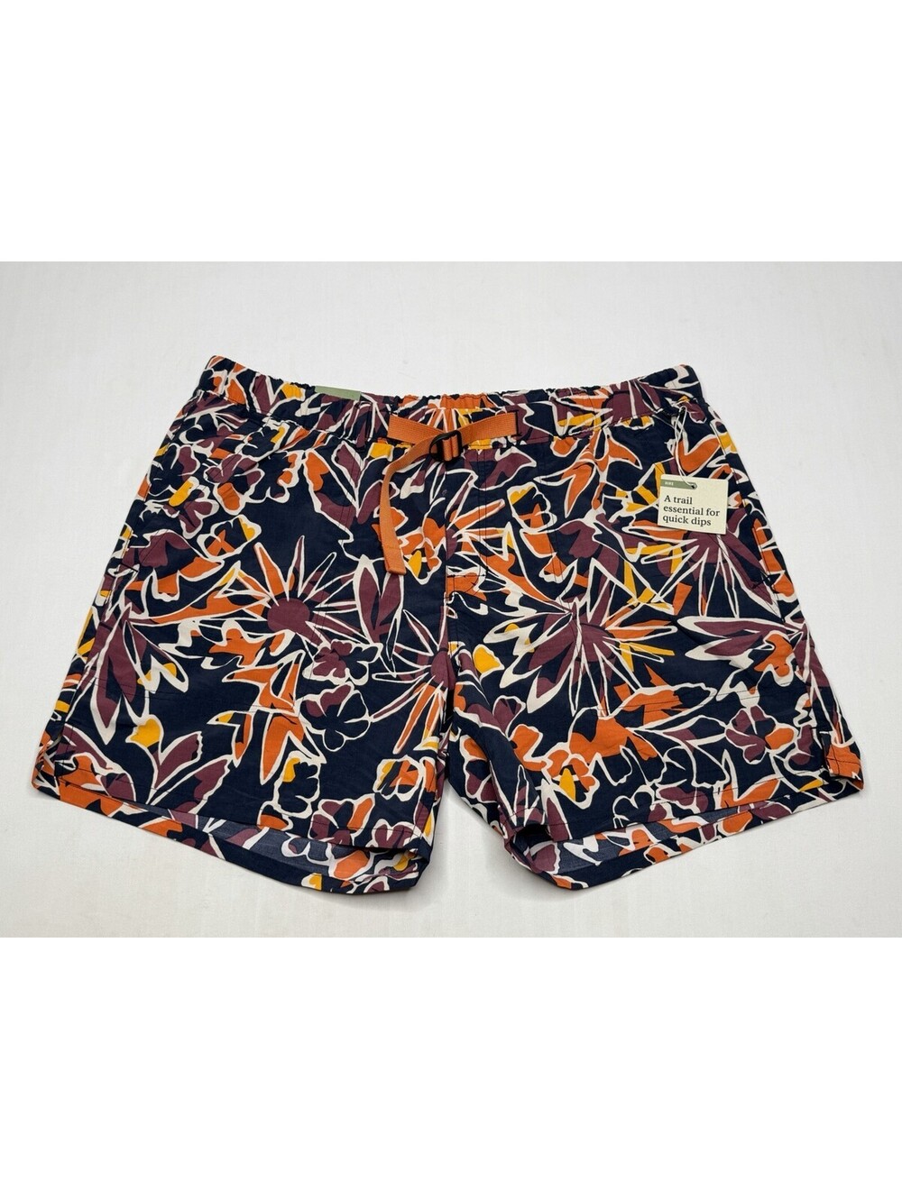 NEW Men's REI Trail Made Amphib Large Belted Hiking Swim UPF 50 Shorts